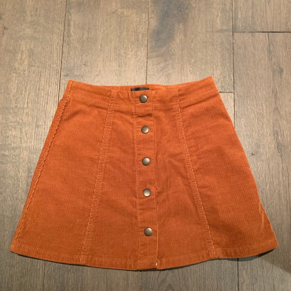High waisted Corduroy Skirt